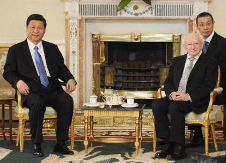 2014年，習(xí)近平主席同愛爾蘭總統(tǒng)希金斯舉行會(huì)談，林超倫任翻譯