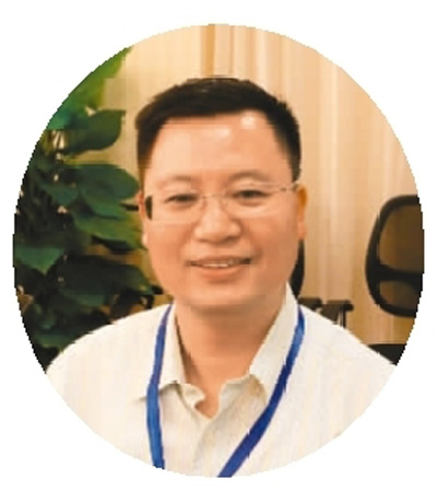 王金寶： 　　2003年畢業(yè)于新加坡國(guó)立大學(xué)工學(xué)院和商學(xué)院?，F(xiàn)任歐美同學(xué)會(huì)東南亞和南亞分會(huì)理事副會(huì)長(zhǎng)、海歸創(chuàng)業(yè)學(xué)院創(chuàng)業(yè)導(dǎo)師。