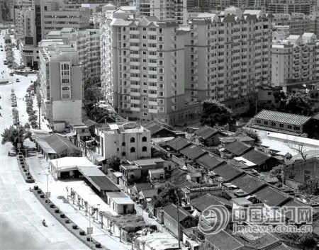 “東華路城中村”。