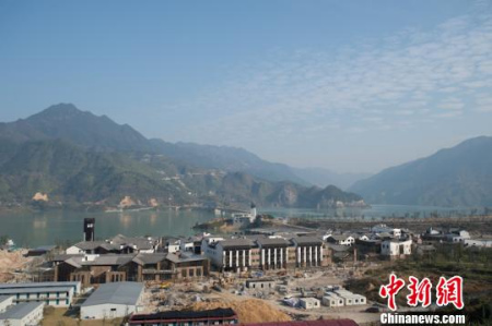 千峽湖生態(tài)旅游度假區(qū)。青田旅委提供