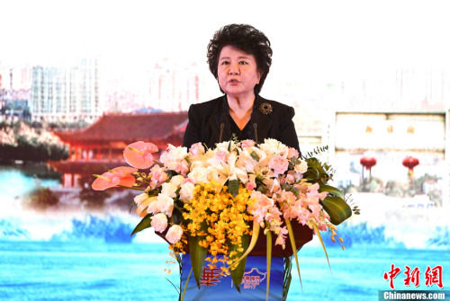 9月10日，第九屆世界華文傳媒論壇在福州開幕。國務(wù)院僑辦主任裘援平出席開幕式并致辭。<a target='_blank' >中新社</a>記者 王東明 攝