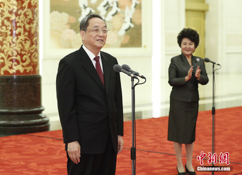9月28日，中共中央政治局常委、全國政協(xié)主席俞正聲在北京會(huì)見出席中國海外交流協(xié)會(huì)第六次會(huì)員大會(huì)的全體代表，并發(fā)表講話。 <a target='_blank' >中新社</a>記者 杜洋 攝
