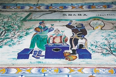 文昌鋪前鎮(zhèn)地太村村廟內的壁畫。特約記者 黃良策 攝