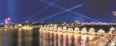 湘子橋，中國四大古橋之一，湘子橋的夜色別有一番情趣。