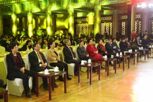 參加首都僑界新春聯(lián)誼會(huì)的來(lái)賓。北京市僑辦供圖