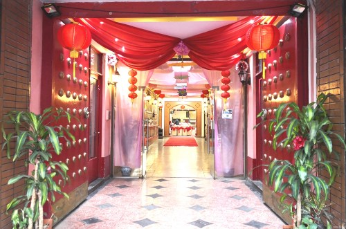 阿中福清會館迎賓長廊。（阿根廷華人網(wǎng)）