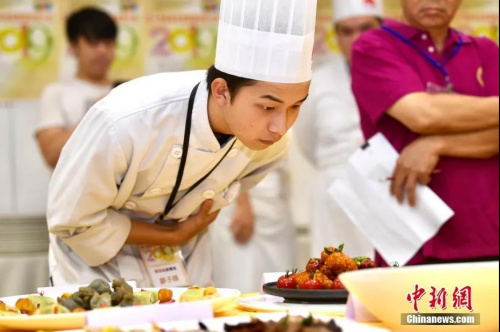 資料圖：粵菜大廚。<a target='_blank' >中新社</a>記者 李志華 攝