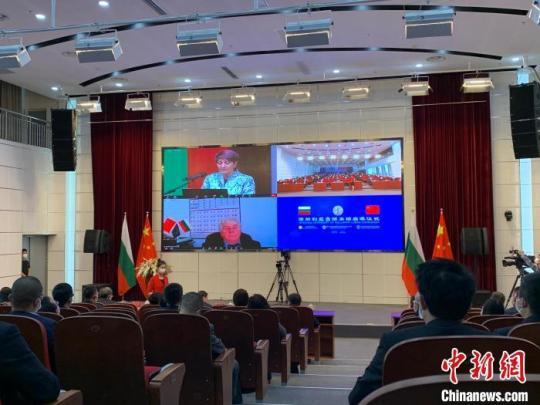 保加利亞魯班工坊“云揭牌”設有4個專業(yè)實驗室