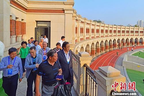 中國(guó)海外交流協(xié)會(huì)第六次會(huì)員大會(huì)代表來(lái)津參訪