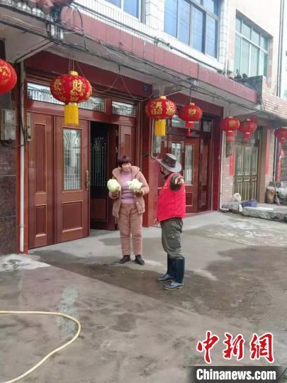 中國(guó)僑網(wǎng)回報(bào)家鄉(xiāng) 尹宇曉 攝