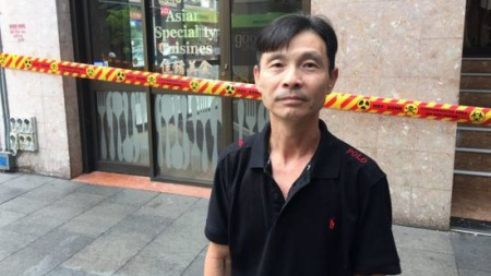中國僑網(wǎng)Phnom Penh外賣店老板劉先生。(《澳洲日報》圖片)