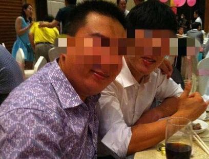 中國僑網(wǎng)Alex(左)生前照片。(死者好友向新西蘭中華新聞社提供)