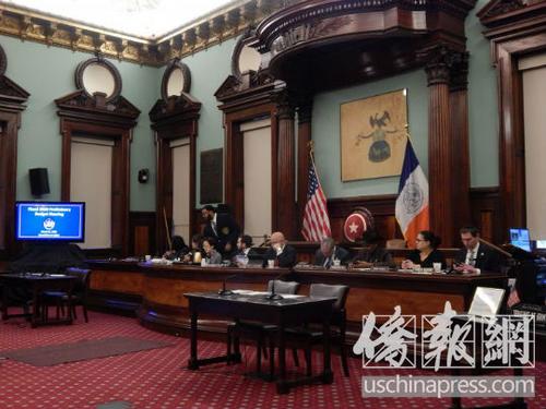中國僑網(wǎng)紐約市議會老人委員會公聽2020財年預(yù)算草案。(美國《僑報》/尹英姿 攝)