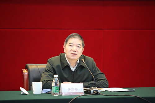 任啟亮出席北京華文學(xué)院2016年春季全體教職員工大會(huì)并發(fā)表講話