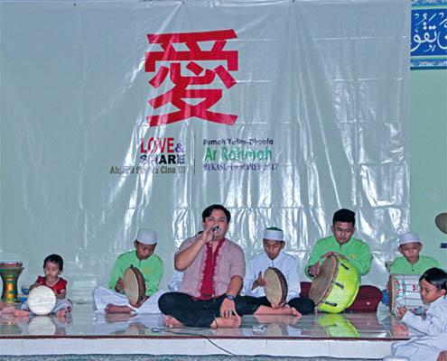中國僑網(wǎng)活動(dòng)現(xiàn)場(chǎng) (圖片來源:印度尼西亞《商報(bào)》)