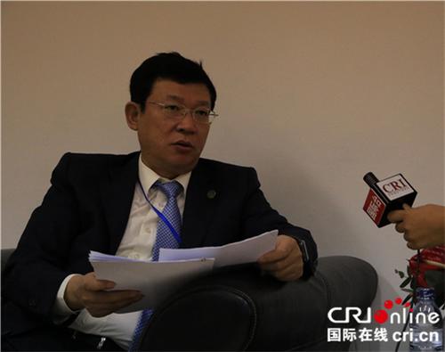 中國僑網(wǎng)國家漢辦負(fù)責(zé)人馬箭飛接受記者專訪。