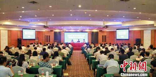 中國僑網(wǎng)浙江省產(chǎn)業(yè)集群跨境電商發(fā)展試點工作現(xiàn)場會。浙江省商務(wù)廳供圖