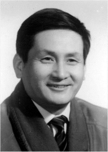 中國作家協(xié)會副主席
