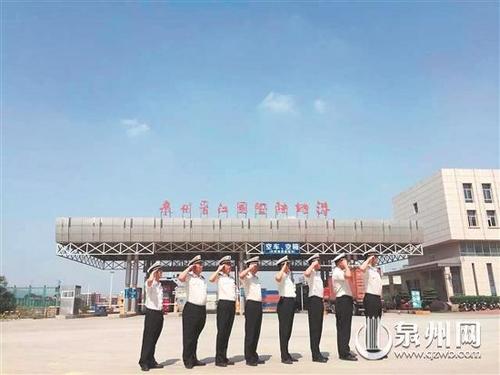 中國(guó)僑網(wǎng)駐地海關(guān)全力支持陸地港打造跨境綜合服務(wù)平臺(tái)
